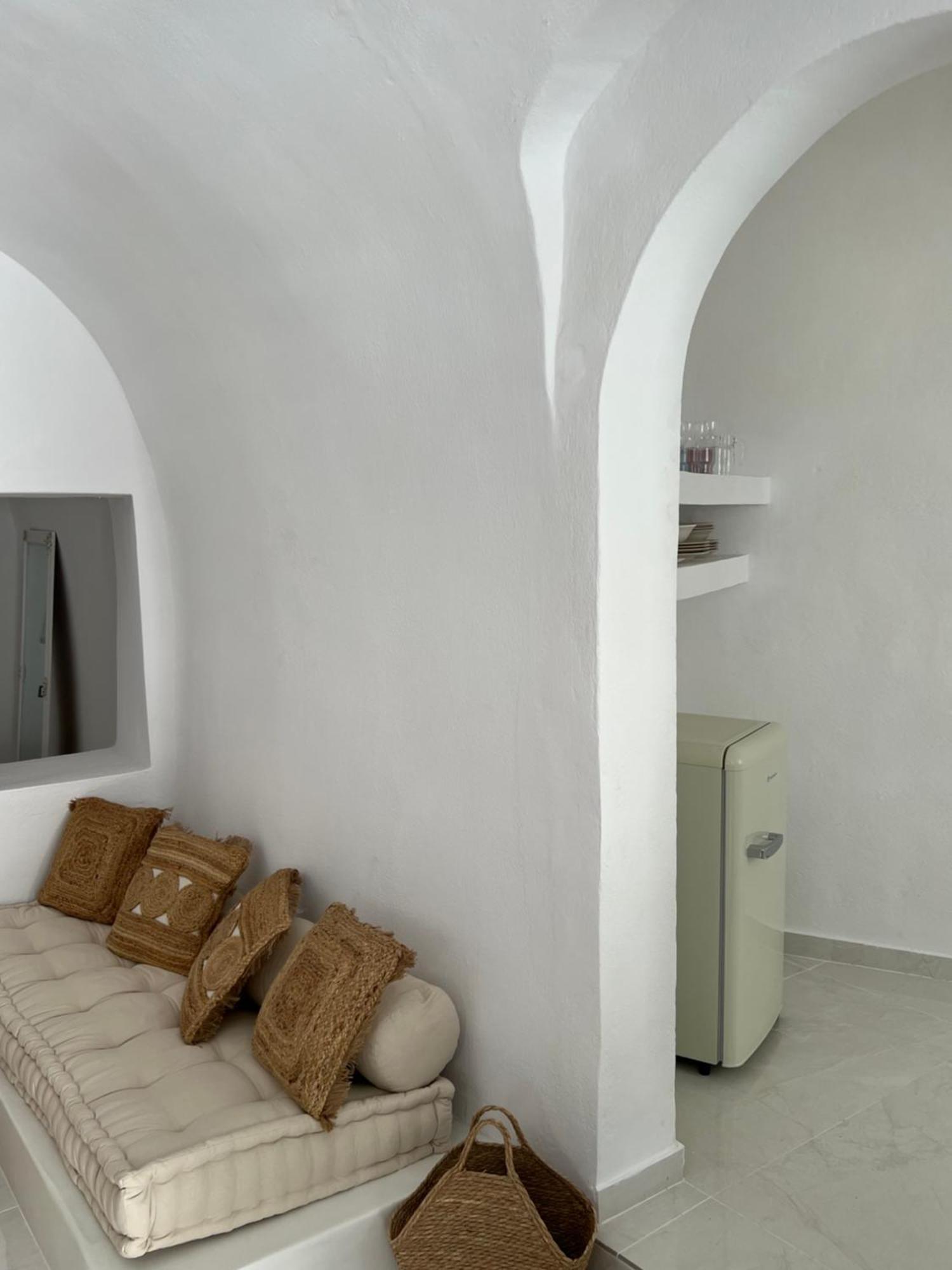 Cave Noelia Apartment Fira  Exterior photo